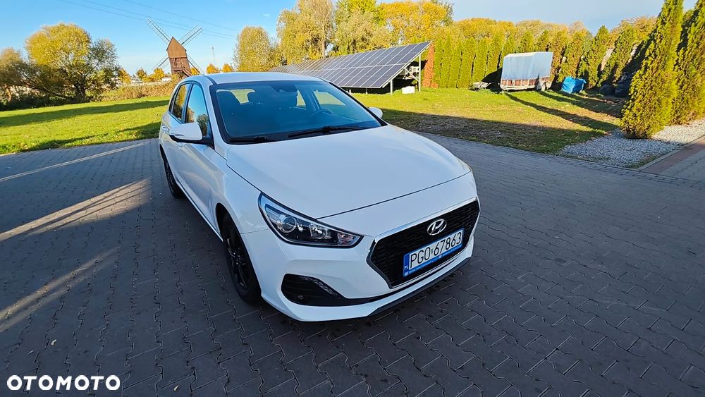 Hyundai i30 1.4 Comfort - 3