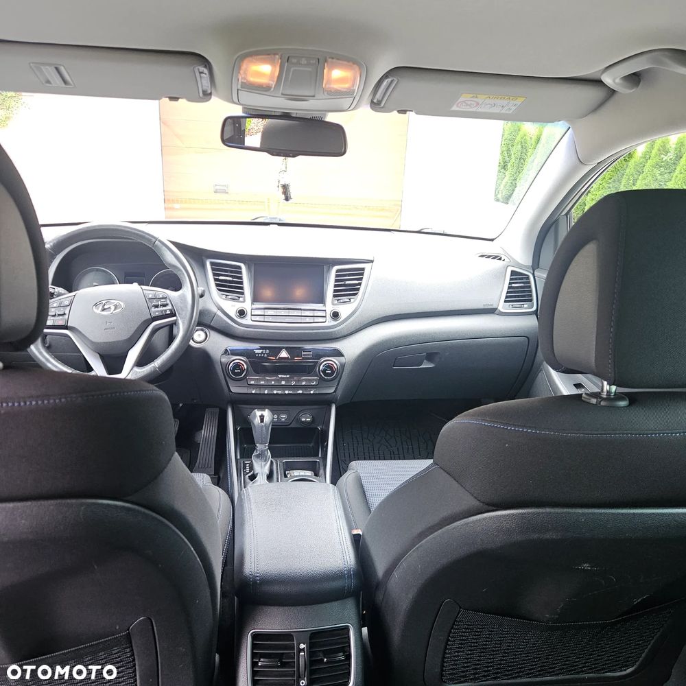 Hyundai Tucson 2.0 CRDI Comfort 4WD - 9