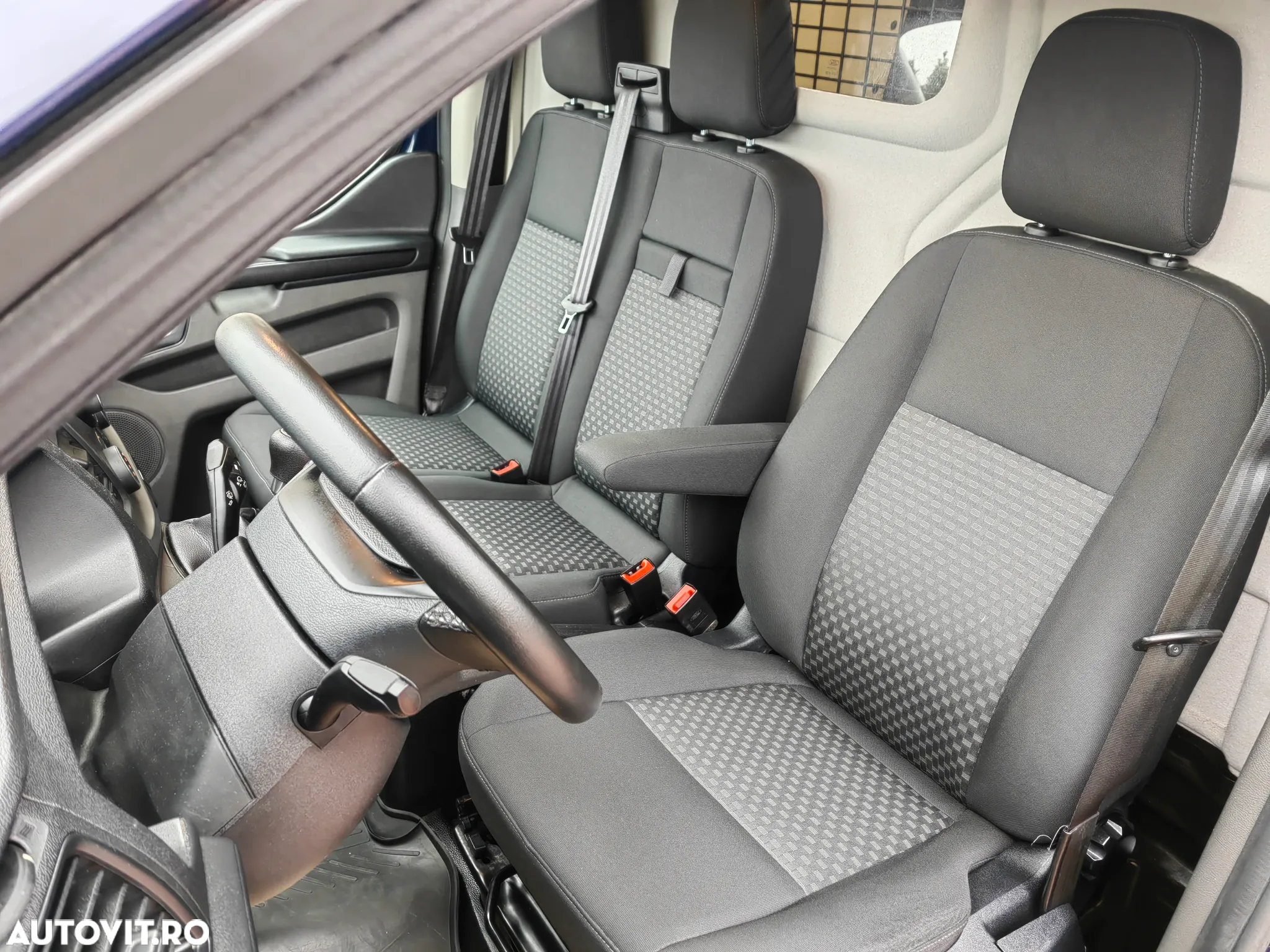 Ford Transit Custom - 20