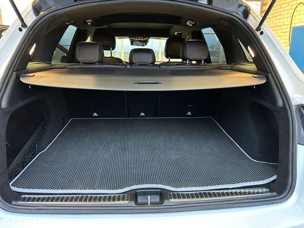 Mercedes-Benz GLC 300 4-Matic - 16