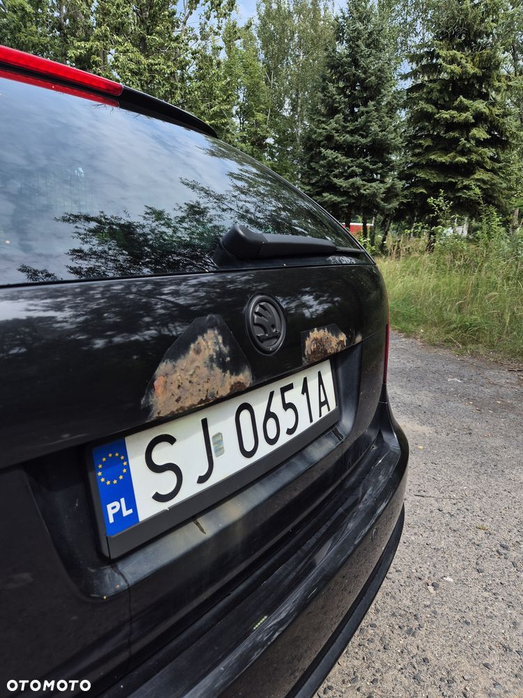 Skoda Octavia 2.0 TDI DPF RS - 28