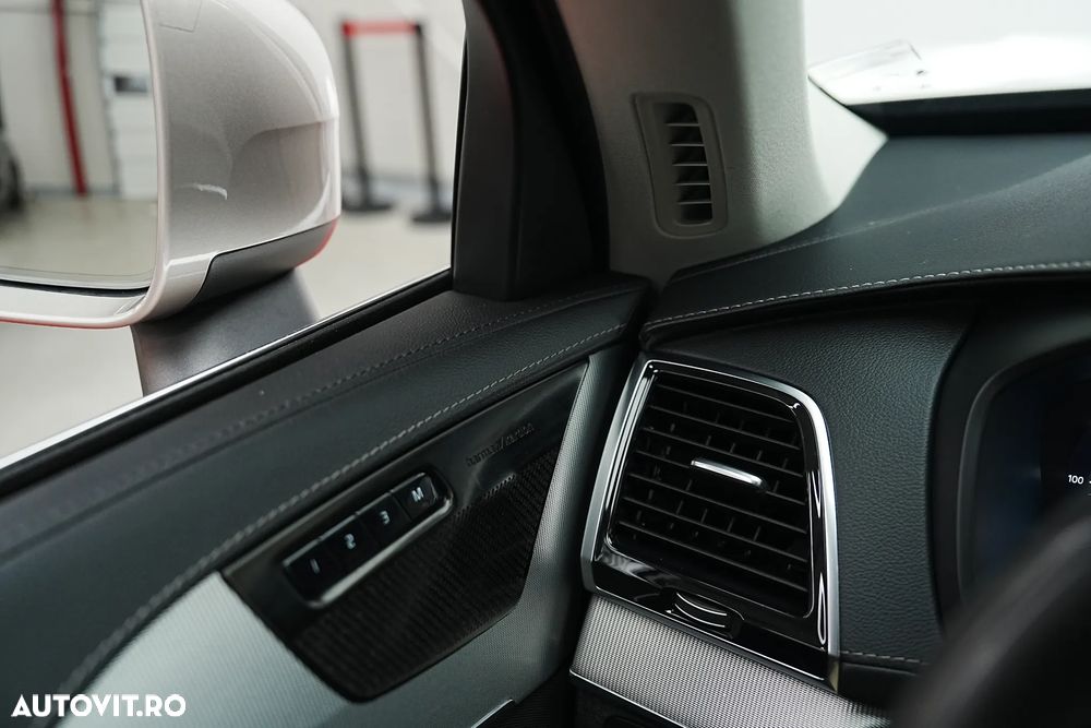 Volvo XC 90 B5 D AWD Plus Bright - 30