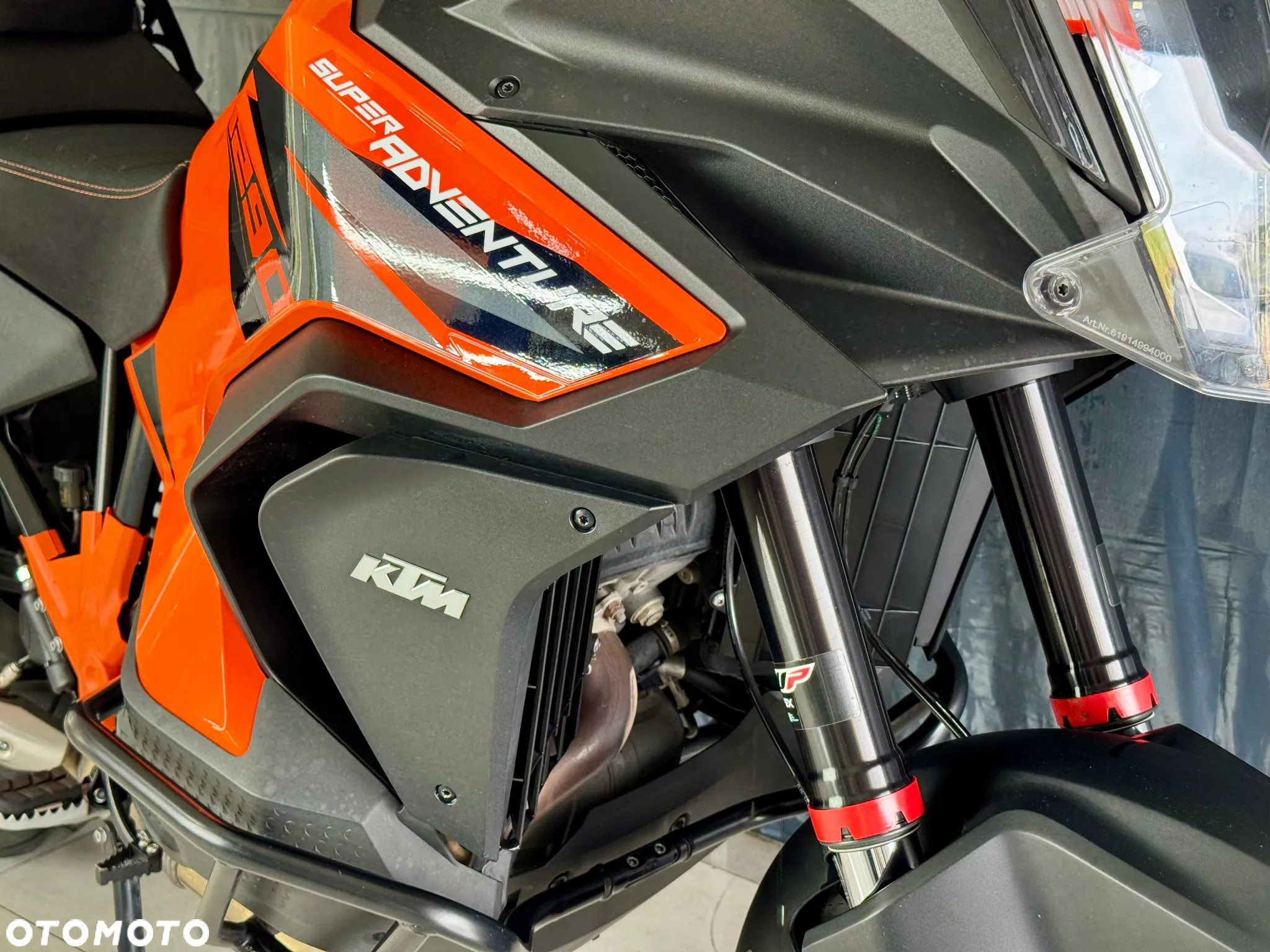 KTM Adventure - 12