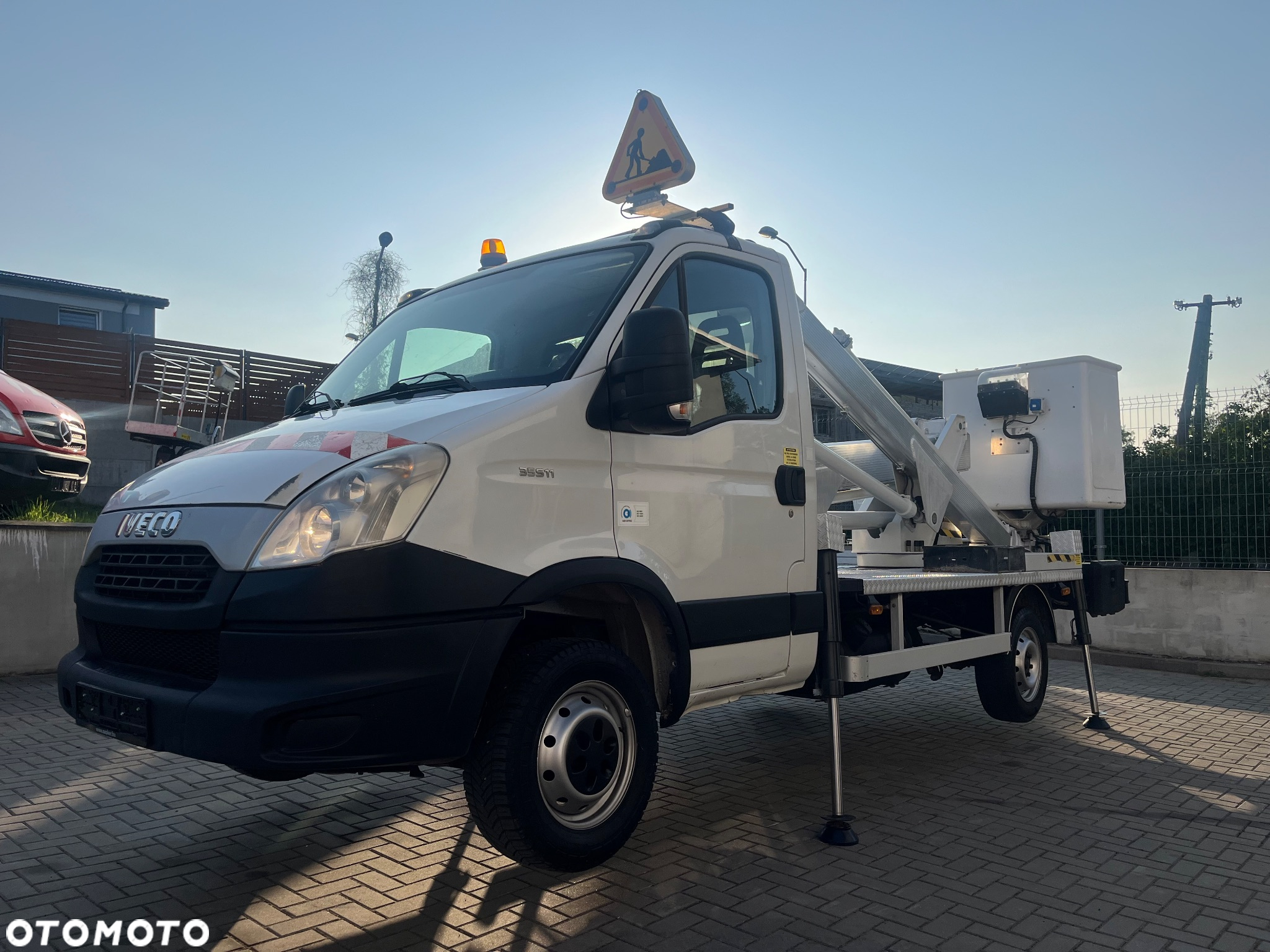 Iveco Podnośnik koszowy Izolowany Kosz Multitel mx170 17 metrów 10 w Bok Zwyżka jak Ruthmann Gsr Wumag - 14