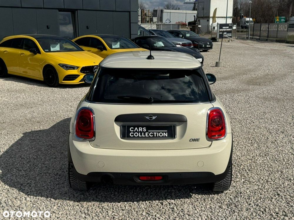MINI ONE - 5