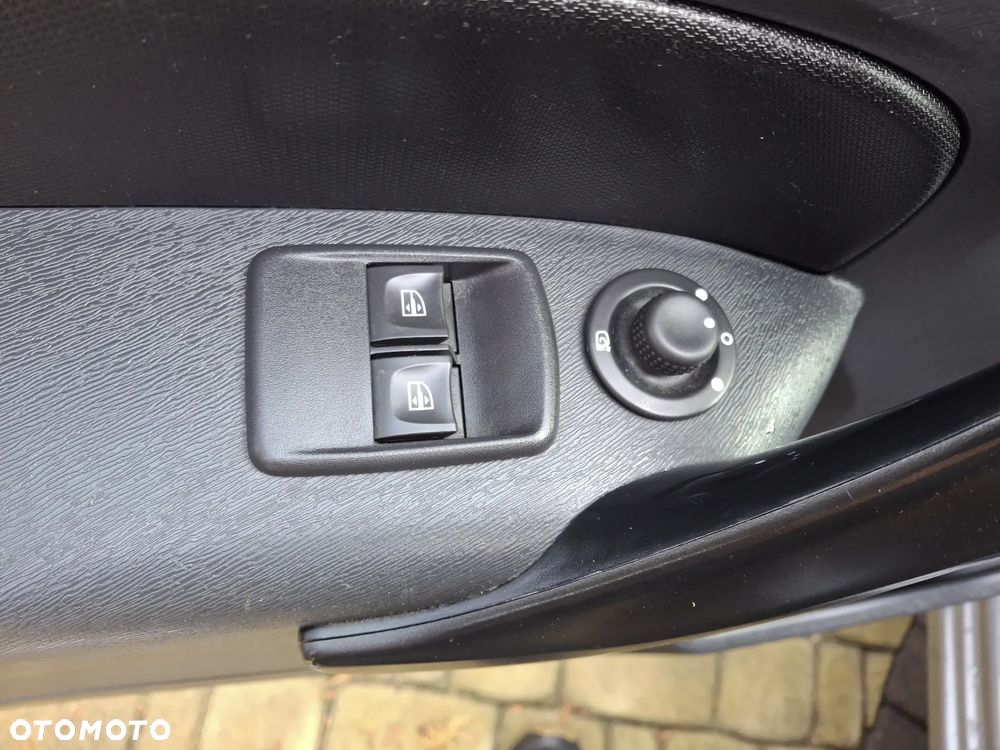 Mercedes-Benz CITAN - 23