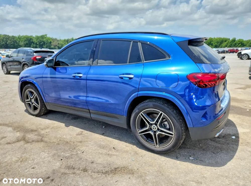 Mercedes-Benz GLA 250 4-Matic AMG Line - 4