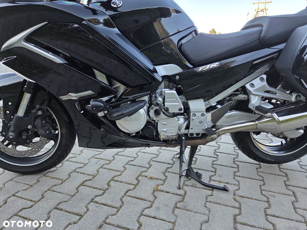Yamaha FJR - 34