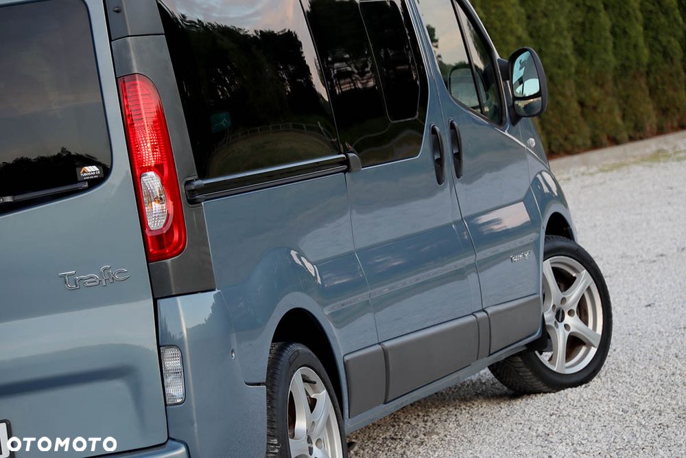 Renault Trafic Passenger L2H1 Privilège - 16