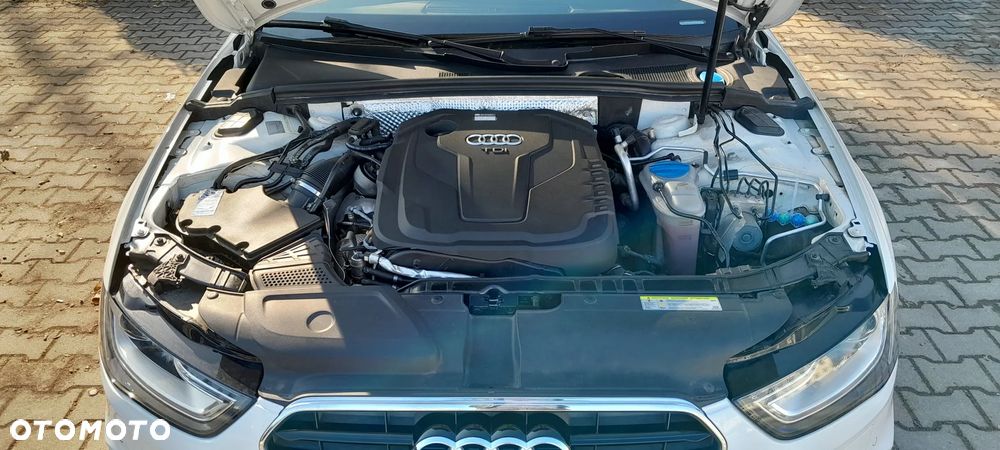 Audi A4 Avant 2.0 TDI DPF clean diesel quattro S tronic S line Sportpaket - 10