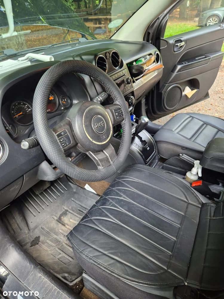 Jeep Compass - 14