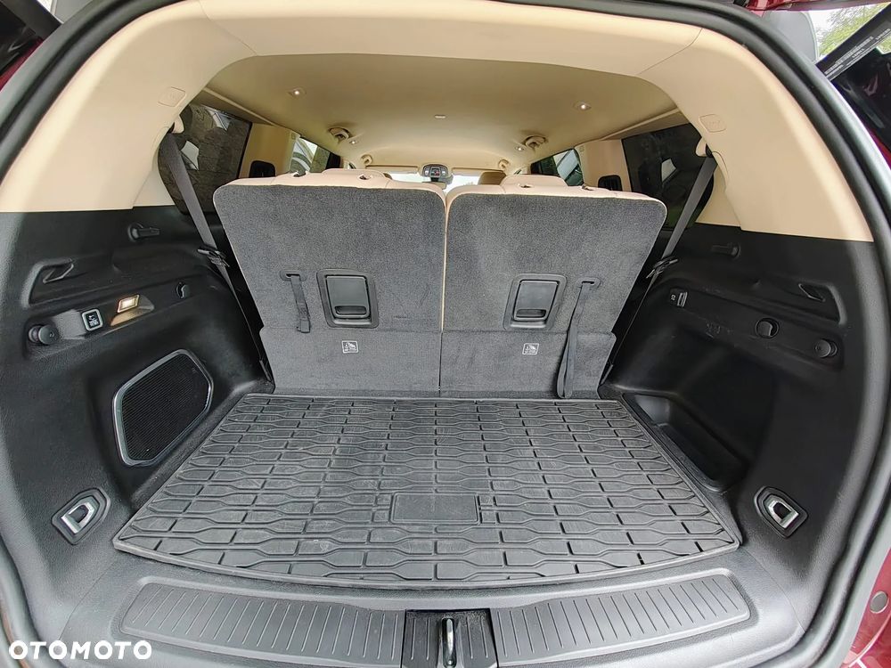 Jeep Grand Cherokee - 37