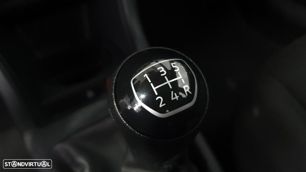 VW Up! 1.0 BMT Move - 15
