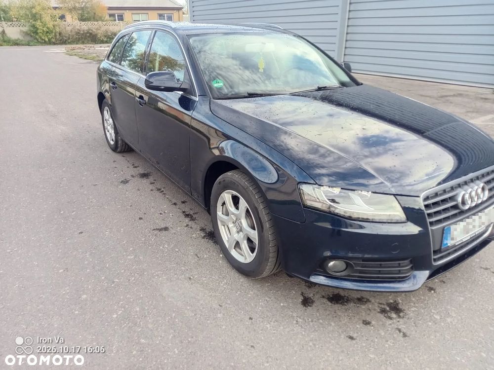 Audi A4 Avant 2010 photo 2