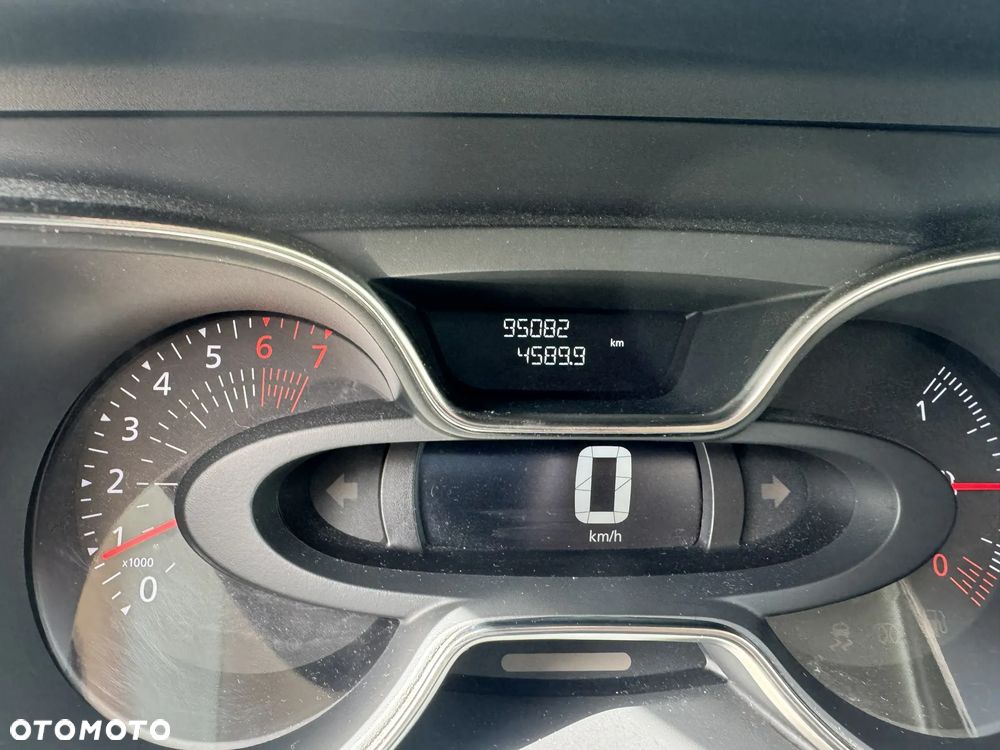 Renault Captur 1.2 Energy TCe XMOD - 21