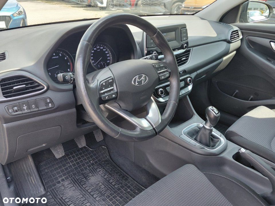 Hyundai i30 - 13