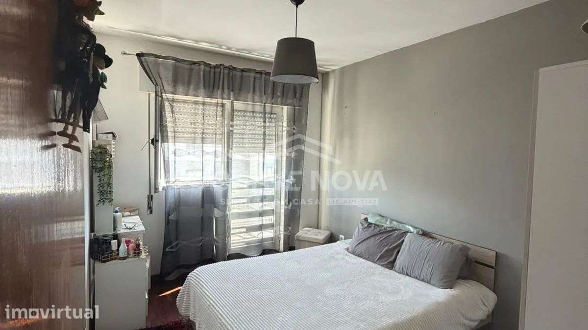 T3 com garagem + arrumos, junto ao Metro - Grande imagem: 4/16