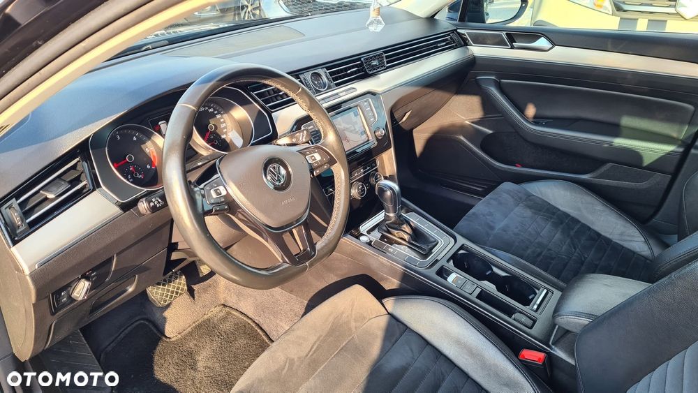 Volkswagen Passat 2.0 TDI BMT Highline DSG7 - 3