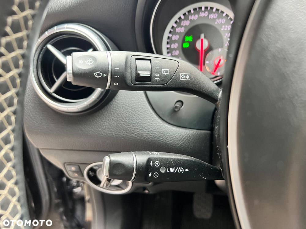 Mercedes-Benz CLA 2016