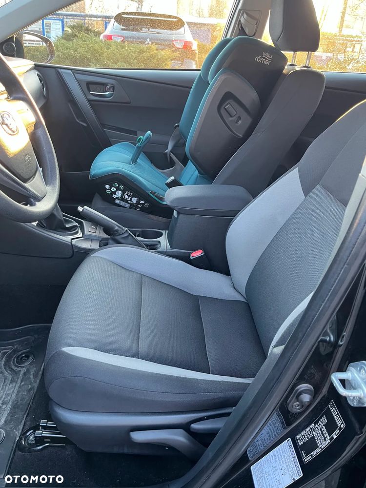 Toyota Auris - 6