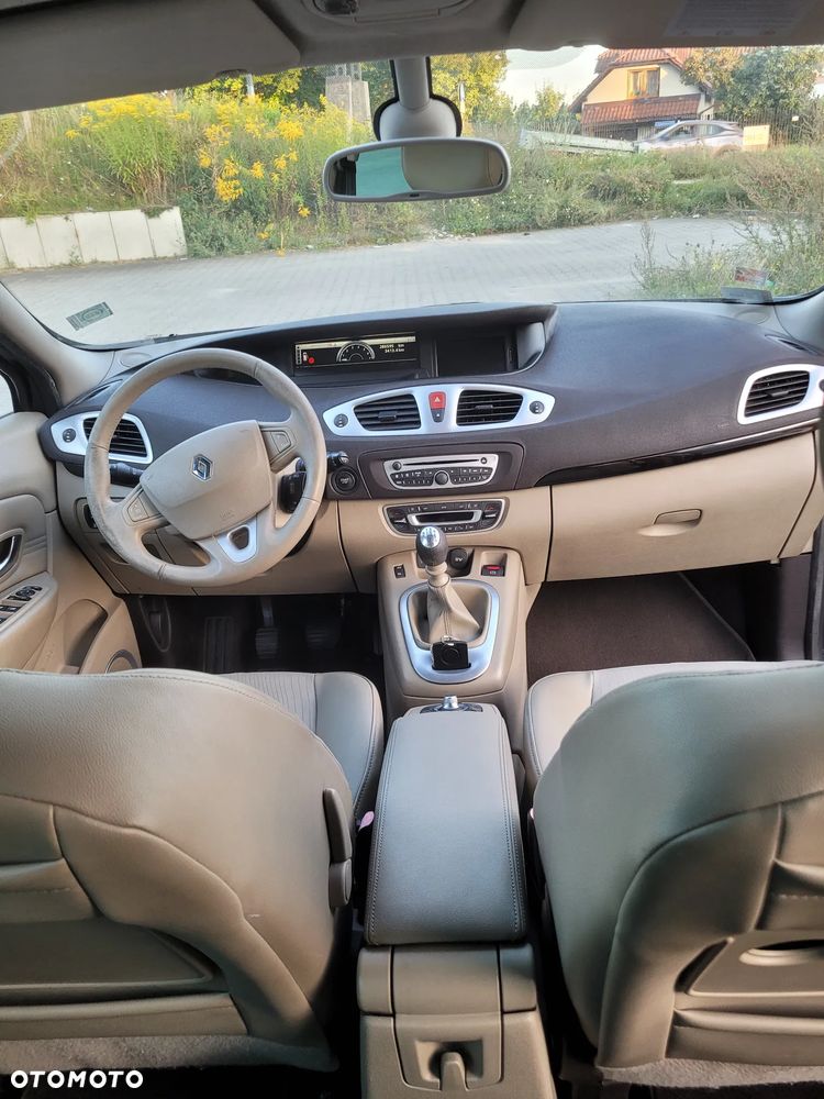 Renault Grand Scenic Gr 1.4 16V TCE Privilege - 11