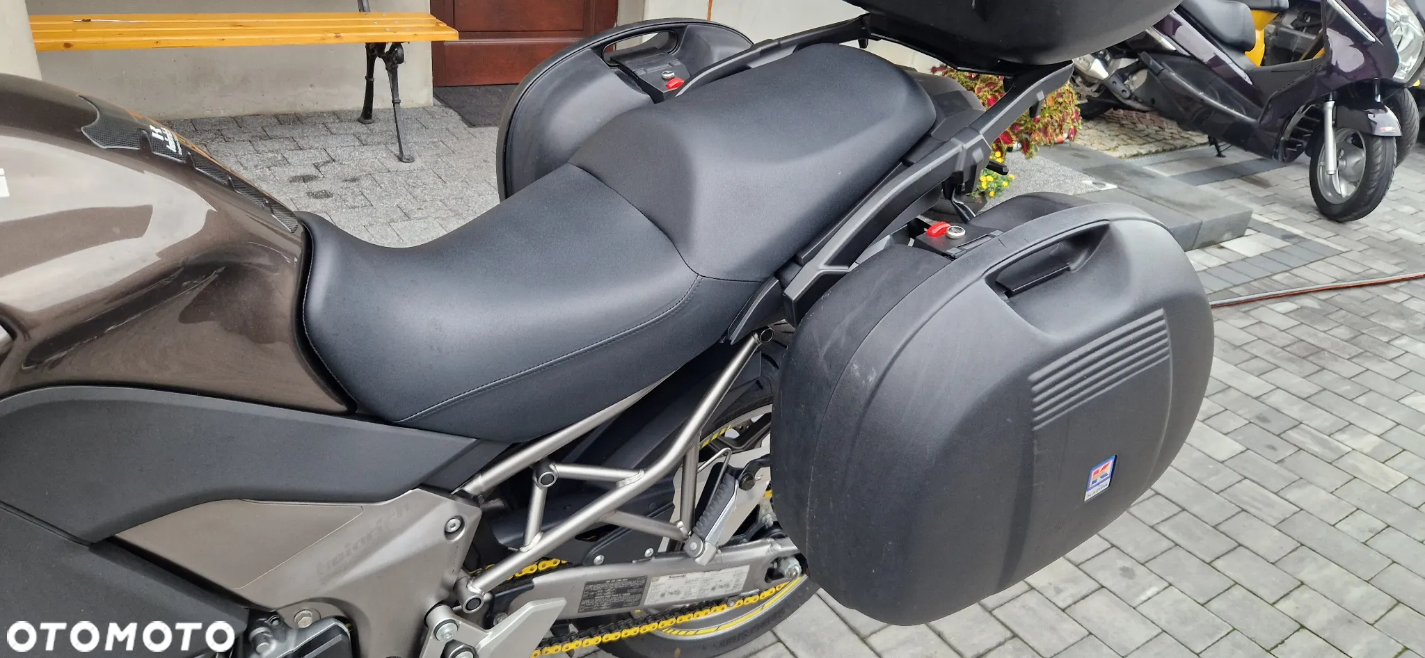 Kawasaki Versys 1000 - 12