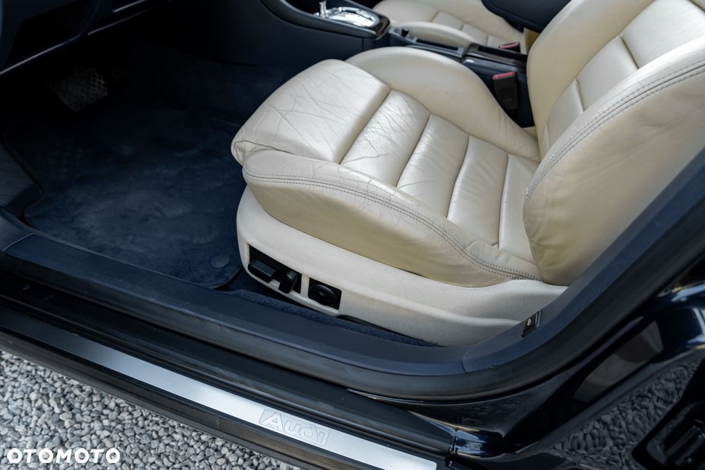 Audi A6 Limousine 2.8 Quattro - 18