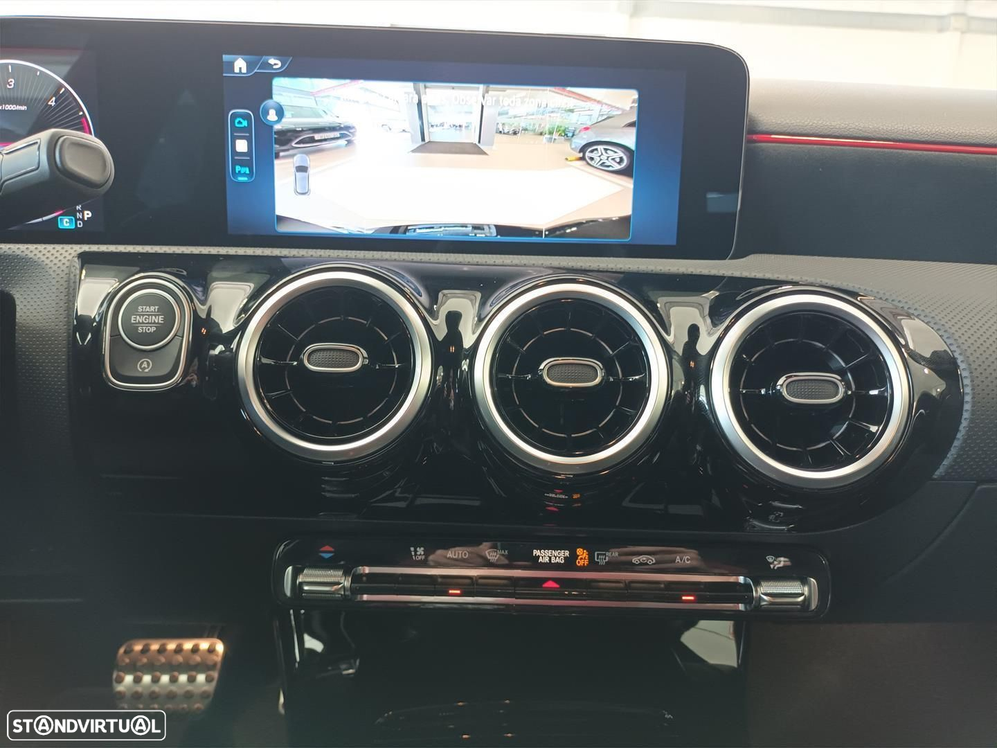 Mercedes-Benz A 180 d - 18