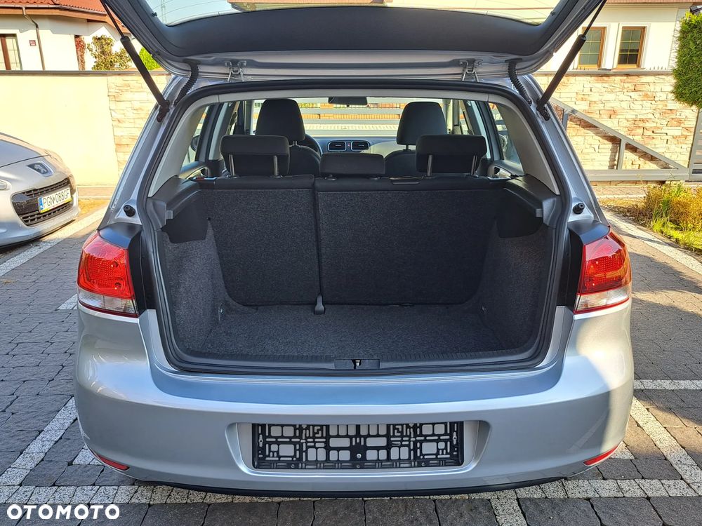 Volkswagen Golf - 18