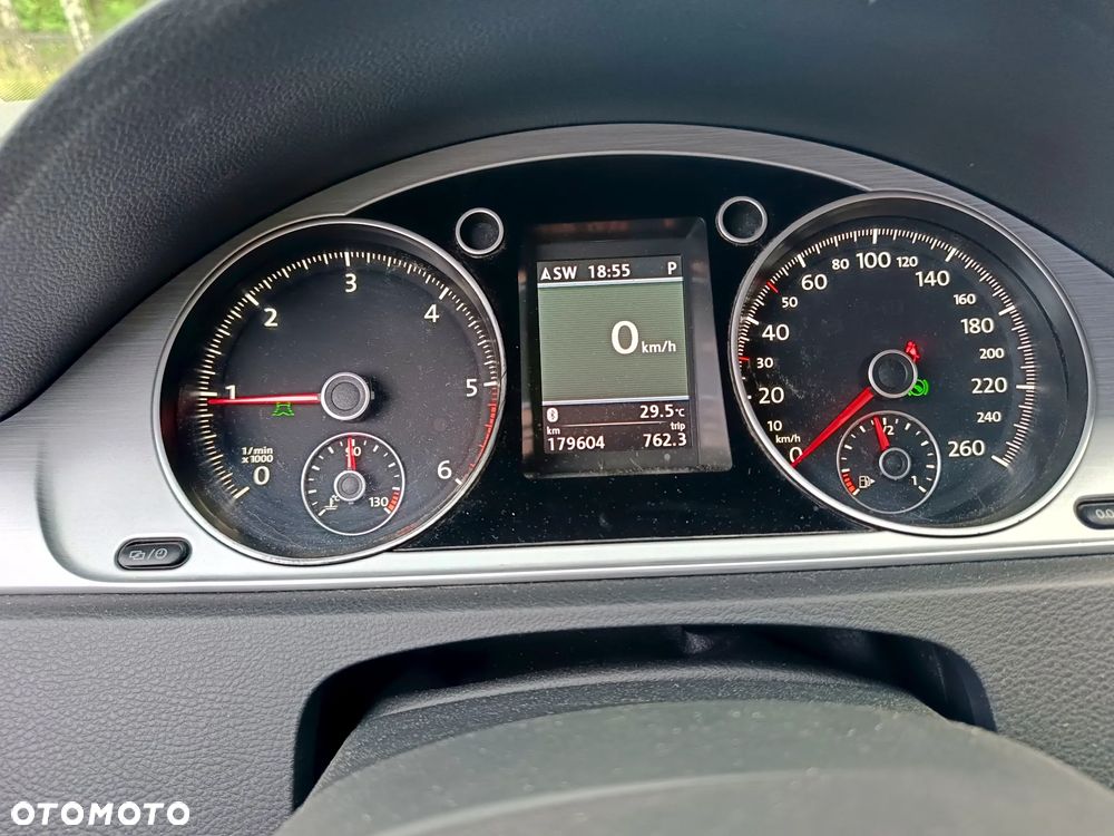 Volkswagen Passat 2.0 TDI 4Motion DSG BlueMotion Tech Highline - 23