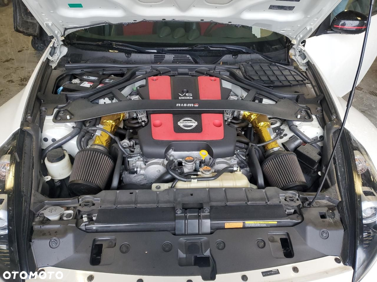 Nissan 370 Z - 10