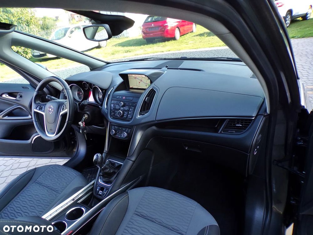 Opel Zafira Tourer 2.0 CDTI Edition - 16
