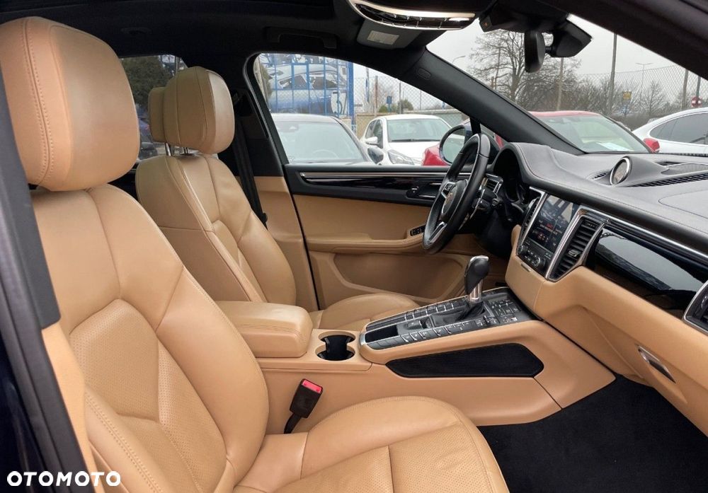 Porsche Macan - 17