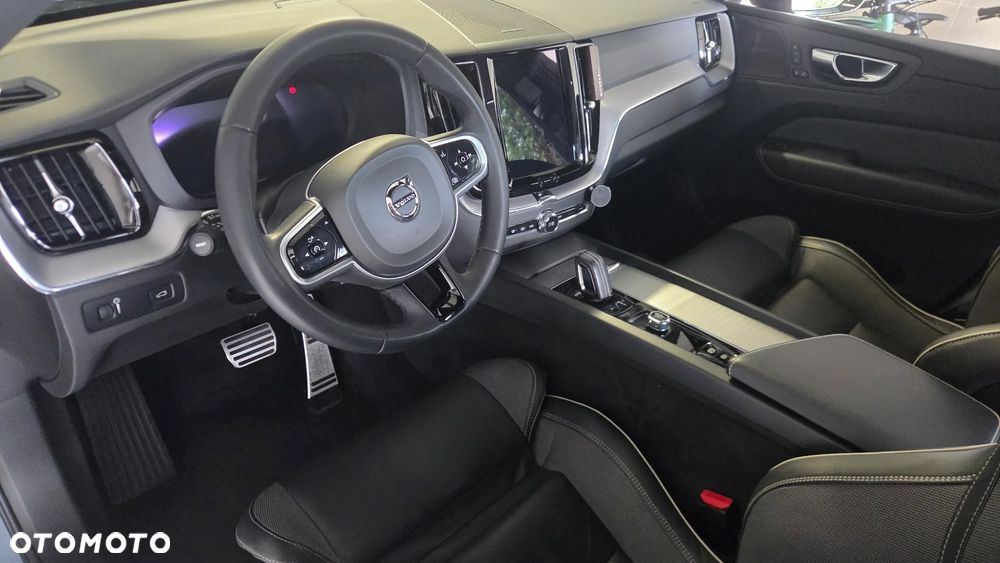 Volvo XC 60 B4 D AWD R-Design - 8