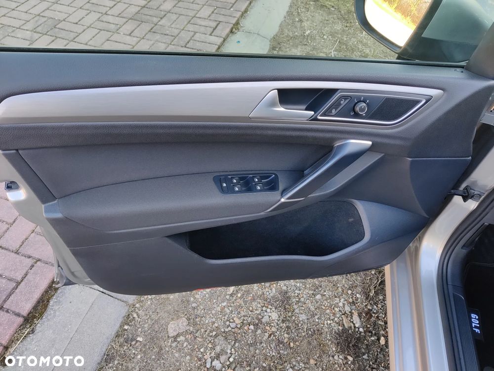 Volkswagen Golf Sportsvan 1.4 TSI (BlueMotion Technology) Comfortline - 17