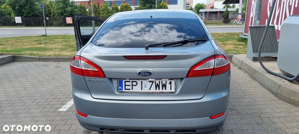 Ford Mondeo 2.0 Titanium X - 2