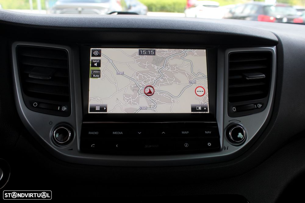 Hyundai Tucson 1.7 CRDi Executive - 11