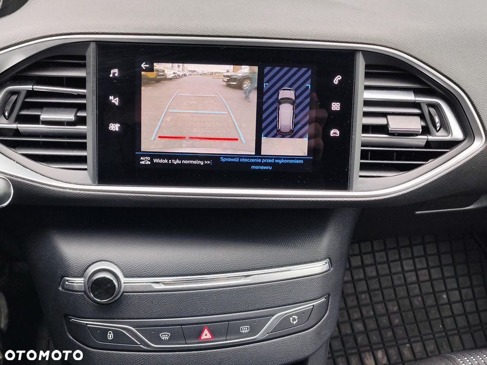Peugeot 308 - 21