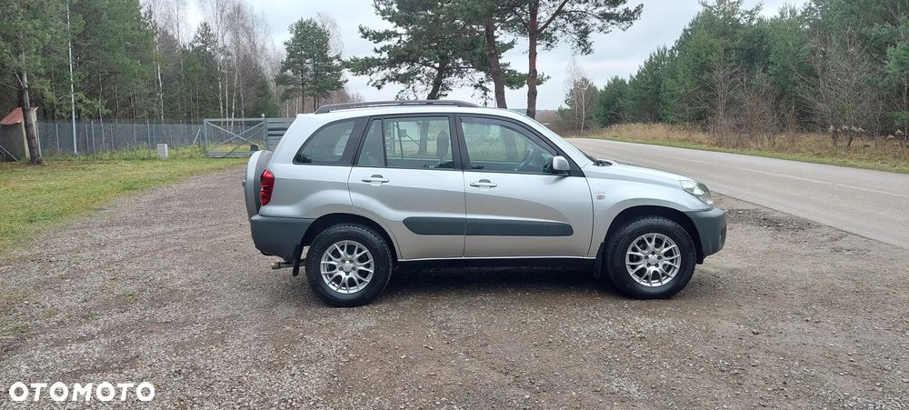Toyota RAV4 4x2 Edition - 17