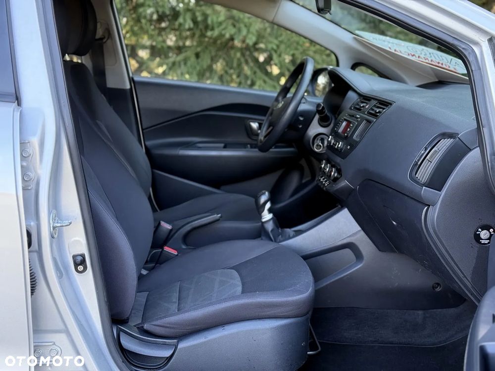 Kia Rio 1.1 CRDI Edition 7 - 16