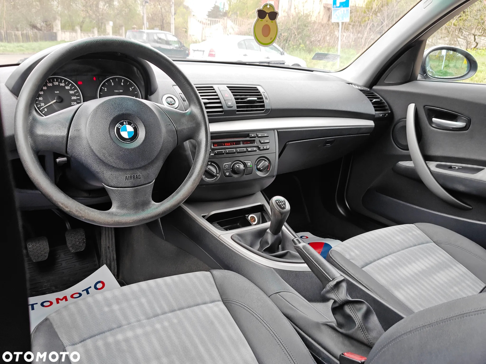 BMW Seria 1 118i - 21