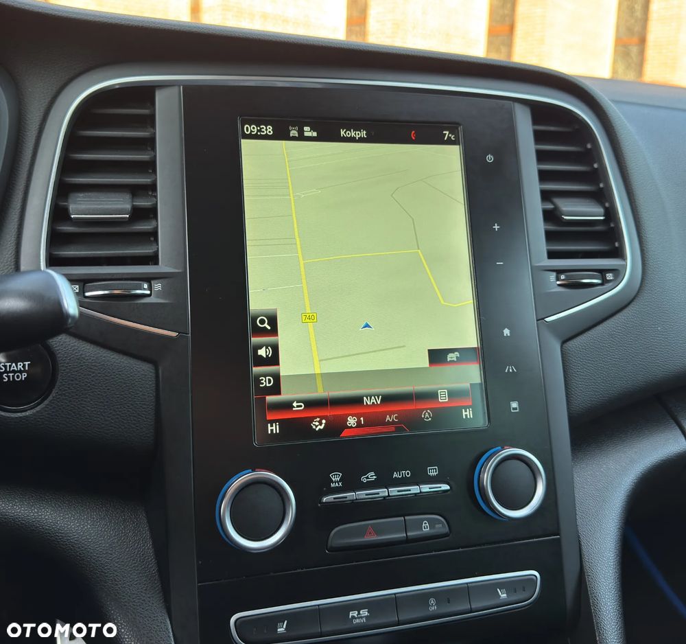 Renault Megane ENERGY TCe 205 EDC GT - 23