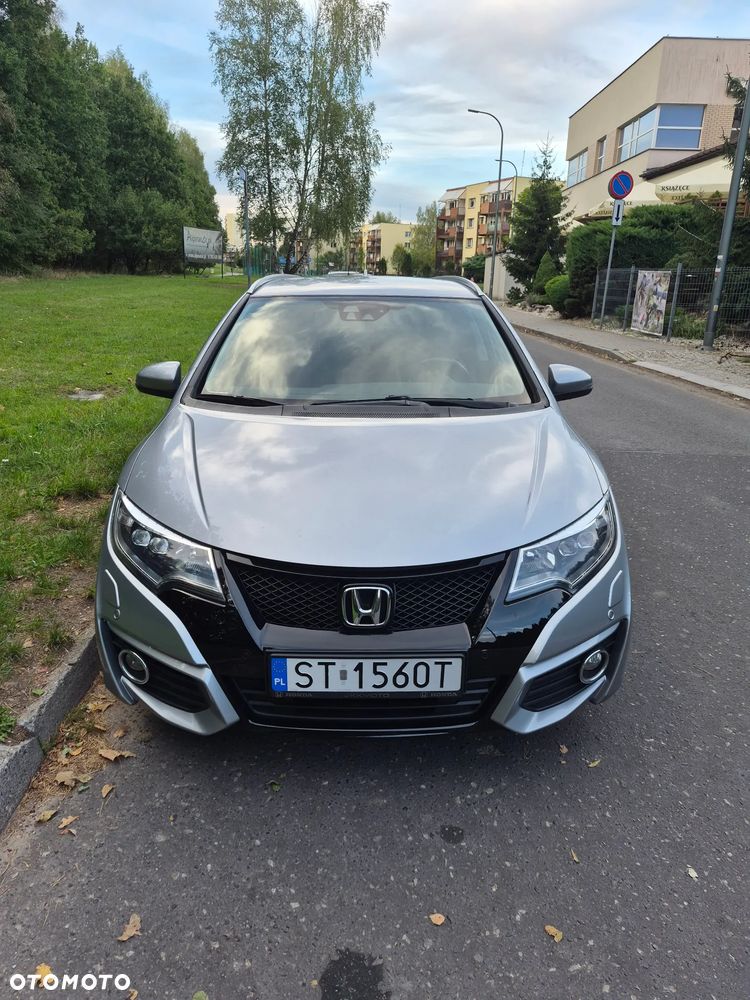 Honda Civic 1.8 Lifestyle (ADAS / Connect+) - 3