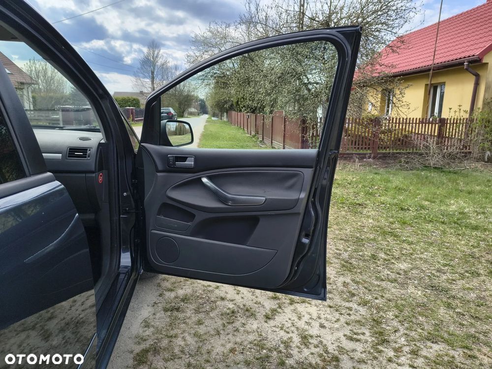 Ford C-MAX ver-2-0-tdci-edition - 19