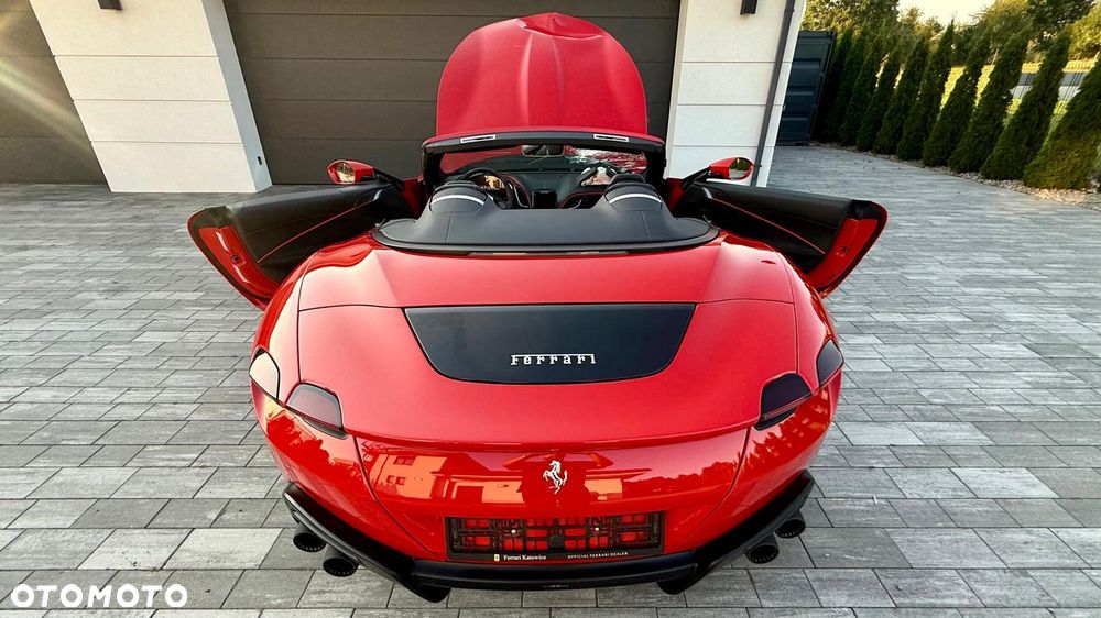 Ferrari Roma Spider - 1
