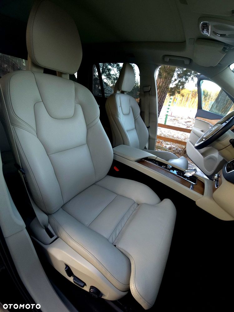 Volvo XC 90 B5 D AWD Inscription - 12