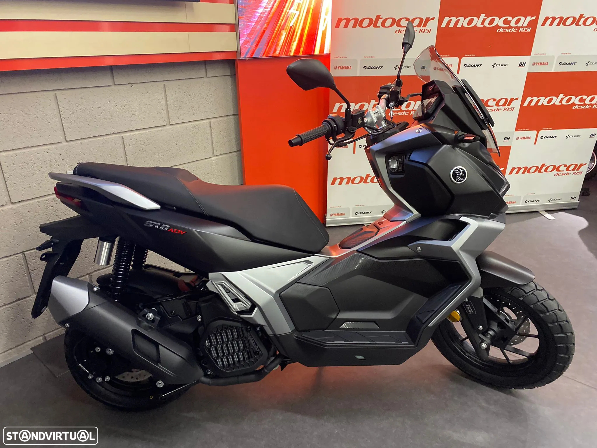 Voge SR1 ADV 125 - 6