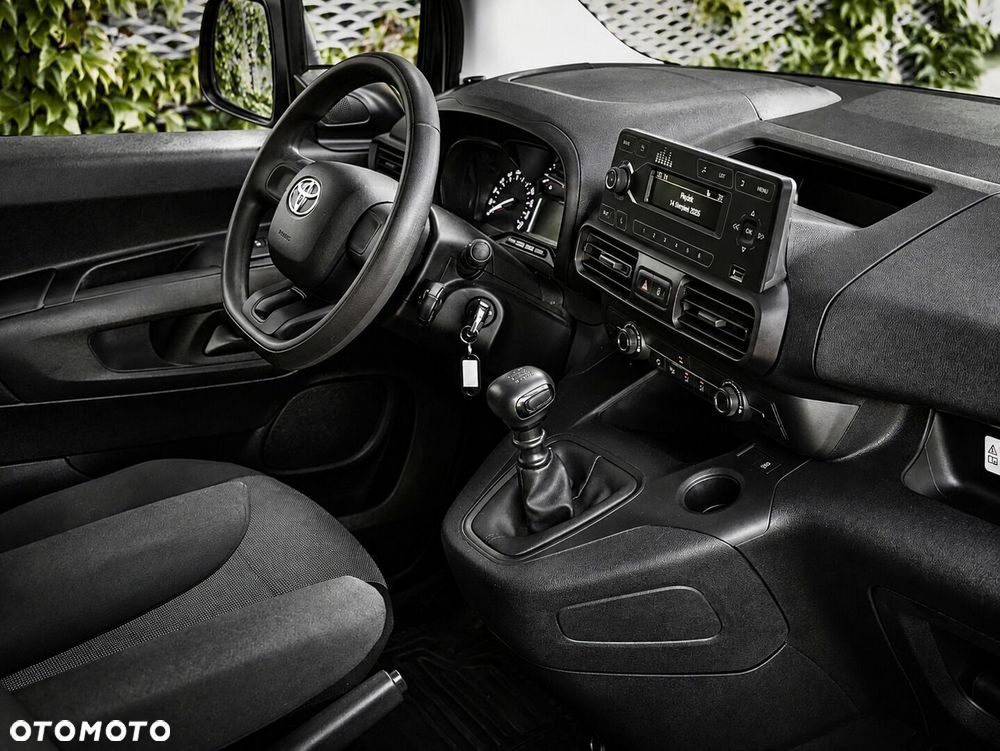 Toyota PROACE CITY - 12