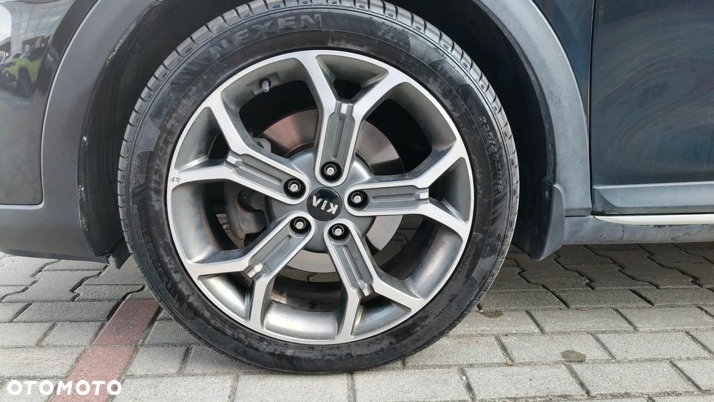 Kia XCeed 1.6 CRDi SCR L DCT - 27
