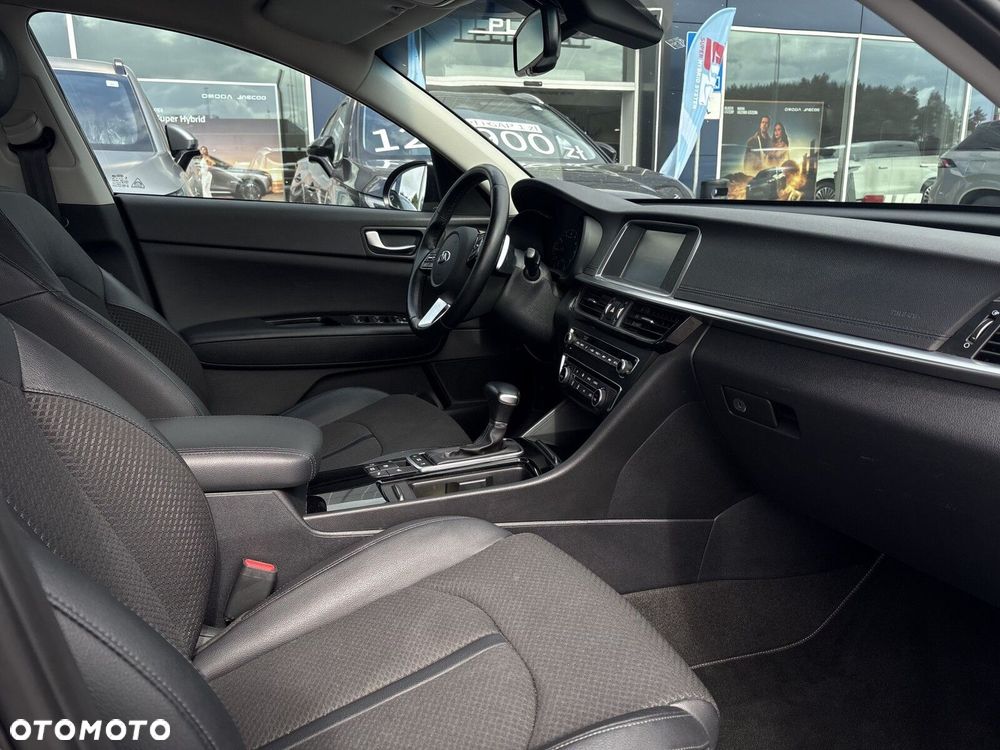 Kia Optima 1.6 T-GDI L DCT - 10